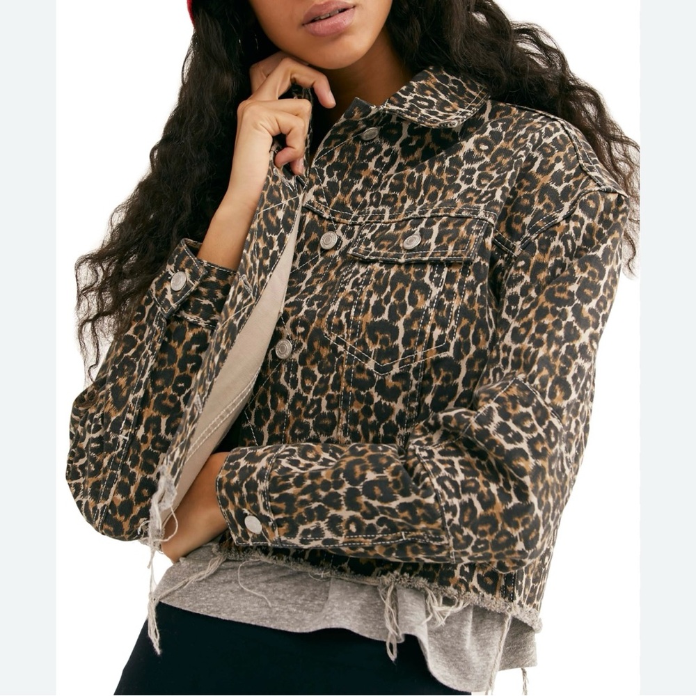 Free people denim Leopard Print Women's Jacket size M EUC